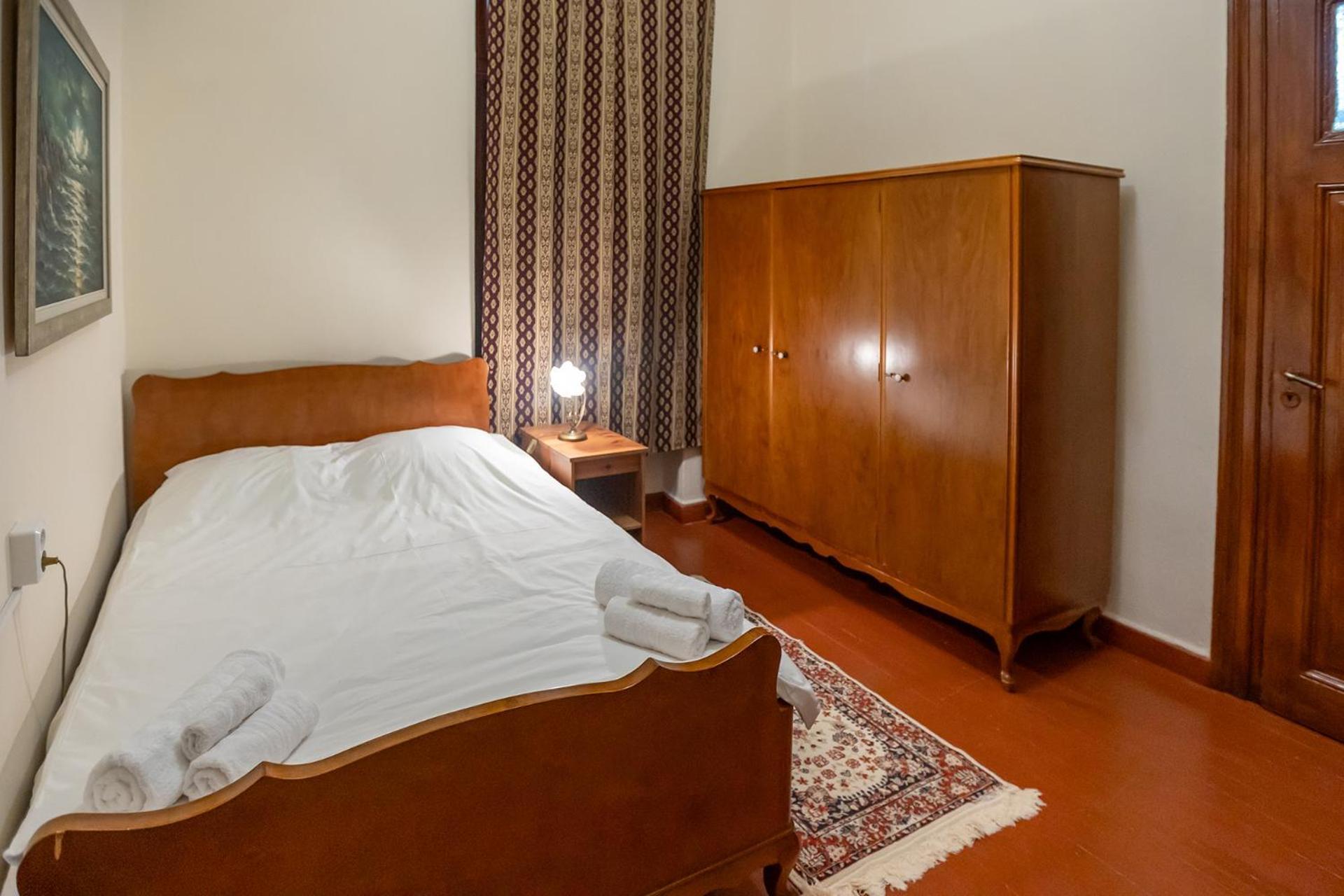 Era Of Elegance: 1928 Classic Dwelling Tripoli Bagian luar foto