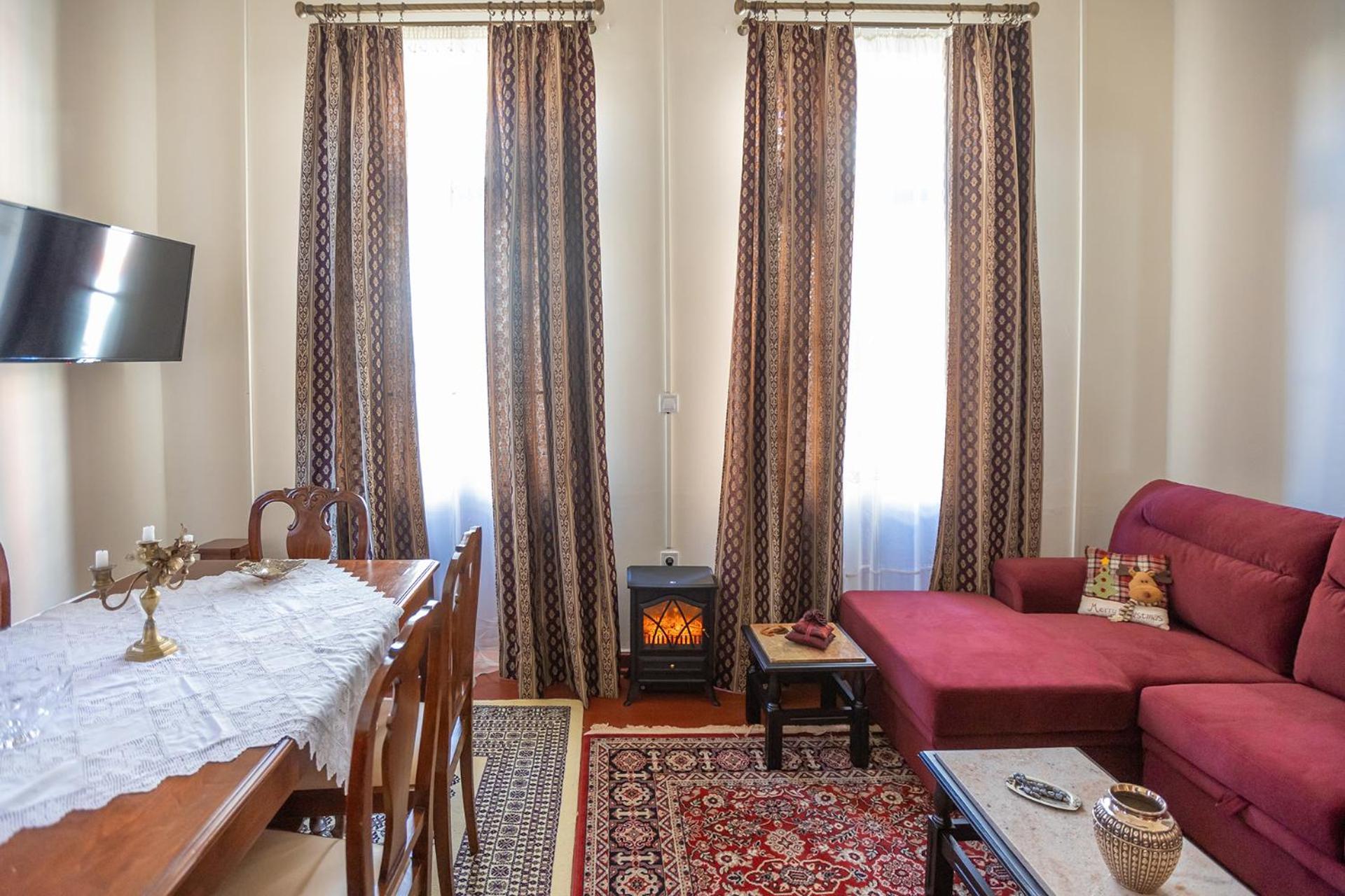 Era Of Elegance: 1928 Classic Dwelling Tripoli Bagian luar foto