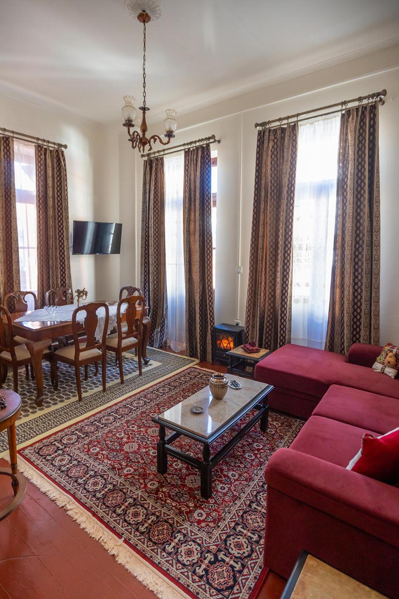 Era Of Elegance: 1928 Classic Dwelling Tripoli Bagian luar foto
