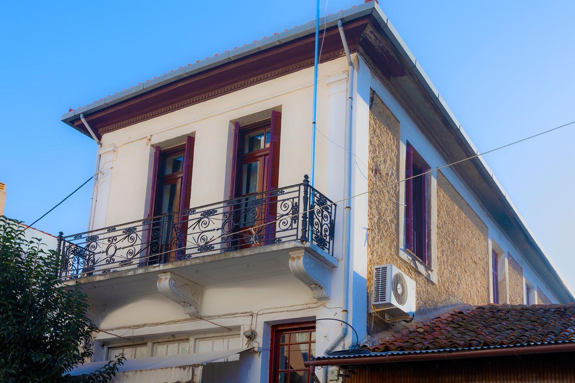 Era Of Elegance: 1928 Classic Dwelling Tripoli Bagian luar foto